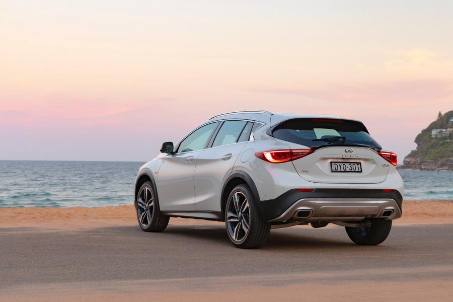  Infiniti QX30 2.0t AWD Sport 2018 года  (AU) (фото 6 из 34)
